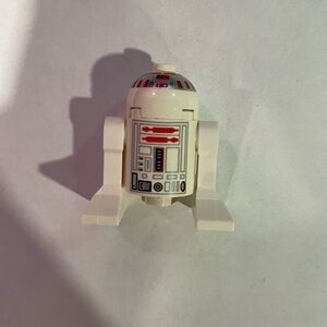 LEGO Star Wars Clone Wars R2D2 Robot Red